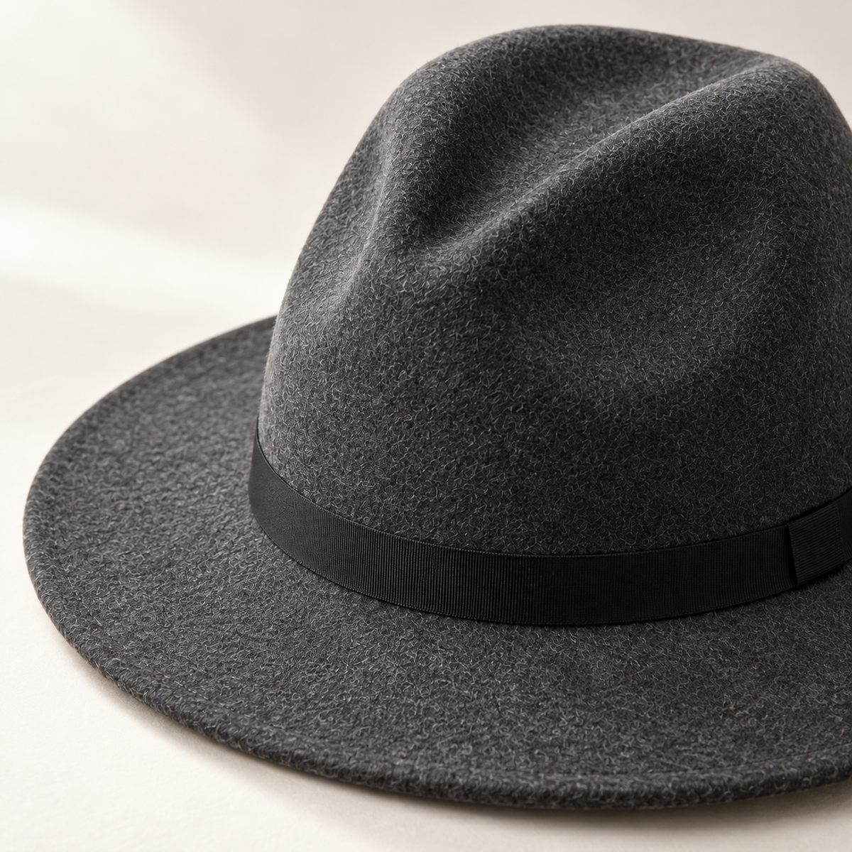 Ridge Felt Hat in charcoal: surface and stitching detail